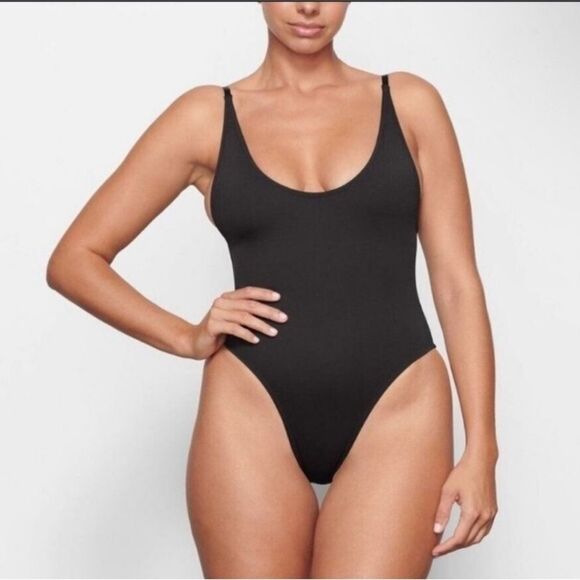 SKIMS Other - NWT Women's Skims Signature Swim Scoop Neck One-Piece Swimsuit in Gun Metal Grey